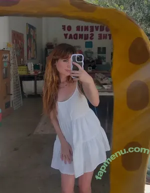 Sydney Sierota / sydneysierota nude photo #0087