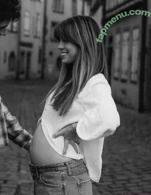 Sydney Sierota / sydneysierota nude photo #0100