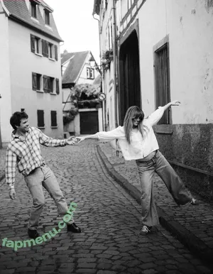 Sydney Sierota / sydneysierota nude photo #0104