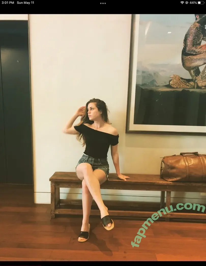 Sydney Sierota nude photo #0083 (sydneysierota)