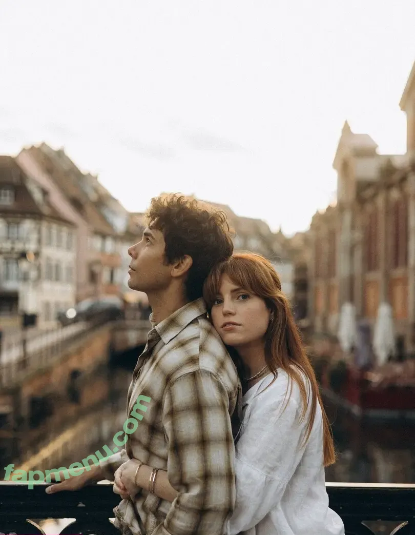 Sydney Sierota nude photo #0102 (sydneysierota)