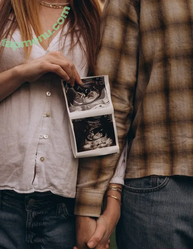 Sydney Sierota nude photo #0106 (sydneysierota)