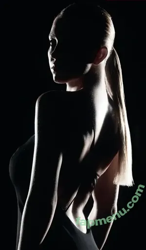 Sydney Sweeney / sydney_sweeney nude photo #1757