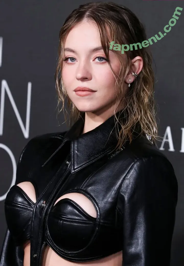 Sydney Sweeney nude photo #0784 (sydney_sweeney / sydneysweeney)