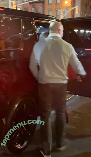 Sydney Sweeney / gal_gadot / sydney_sweeney nude photo #3153