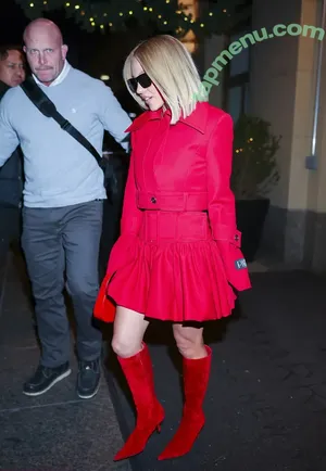 Sydney Sweeney / gal_gadot / sydney_sweeney nude photo #3154