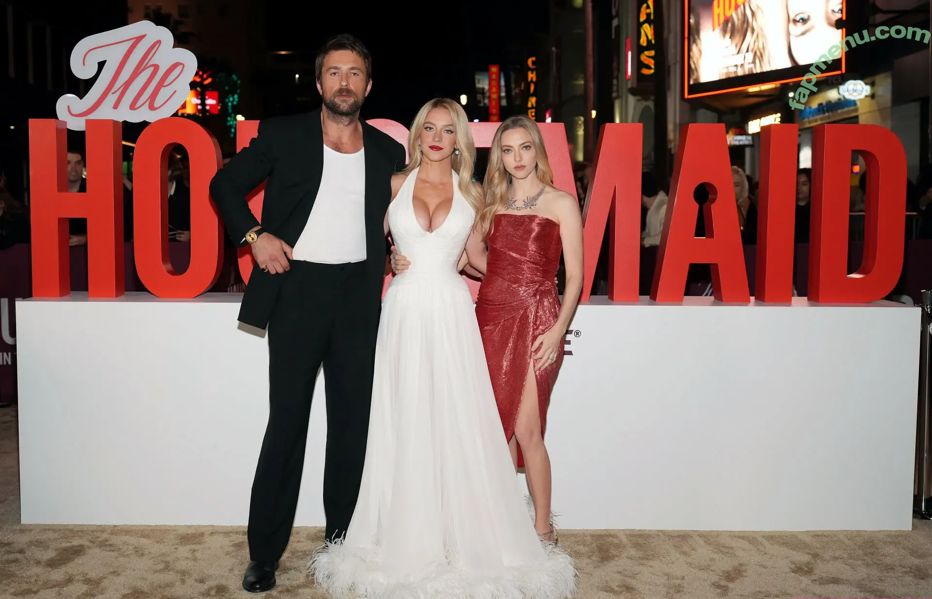 Sydney Sweeney nude photo #3664 (gal_gadot / sydney_sweeney)