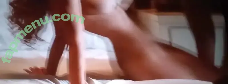 Sydney Sweeney nude photo #3734 (gal_gadot / sydney_sweeney)