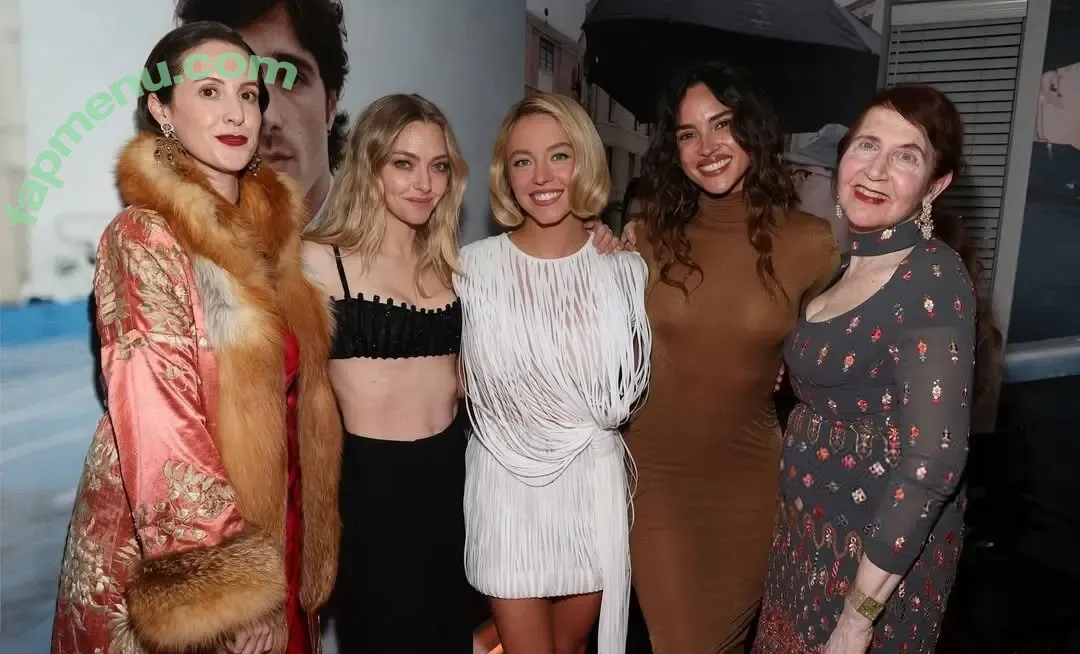 Sydney Sweeney nude photo #3868 (gal_gadot / sydney_sweeney)