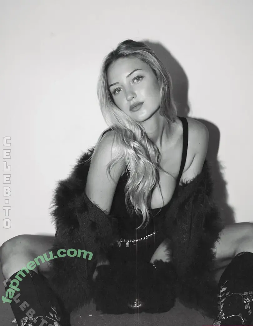 Sydney Thomas nude photo #0336 (iamsydneythomas / sydneythomasxxx)