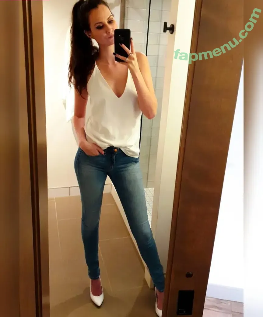 Sydney Watson nude photo #0023 (sydneywatson__)