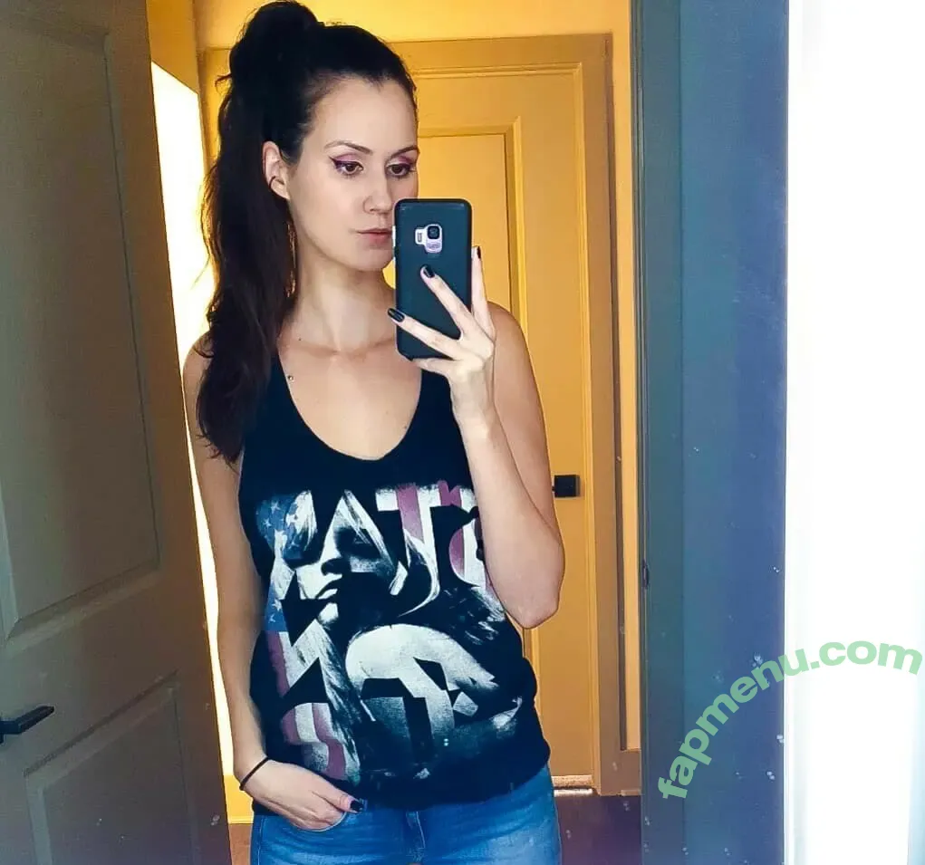 Sydney Watson nude photo #0055 (sydneywatson__)