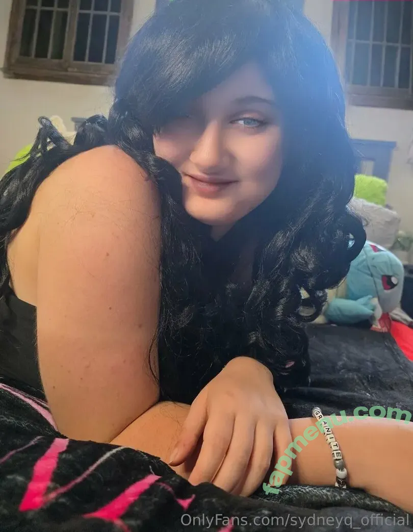 sydneyq_official nude photo #0080 (sydneyq.official)