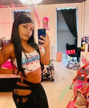 sydni2licious / badddlullbrattt nude photo #0001