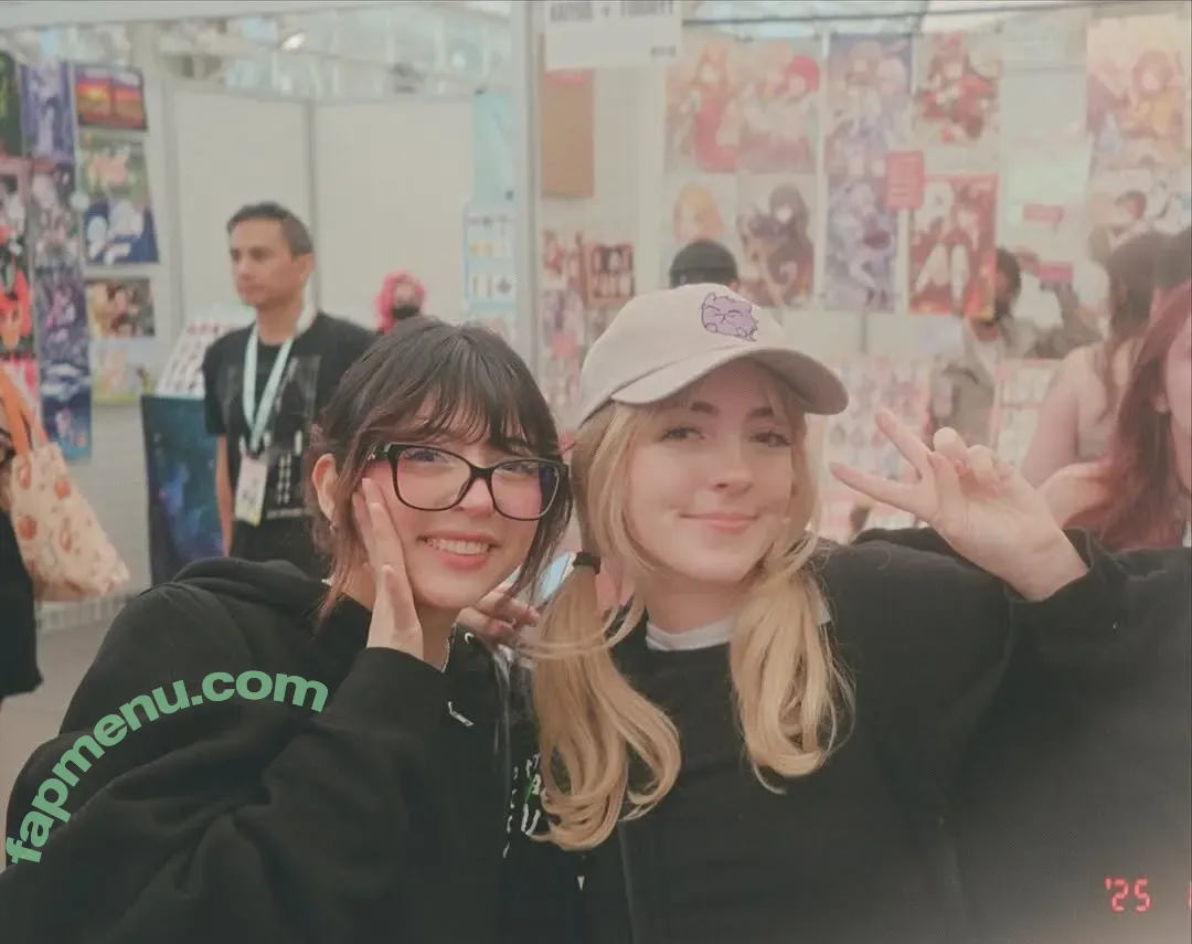 Sylvee nude photo #0046 (Sylveemhm / Sylveey)