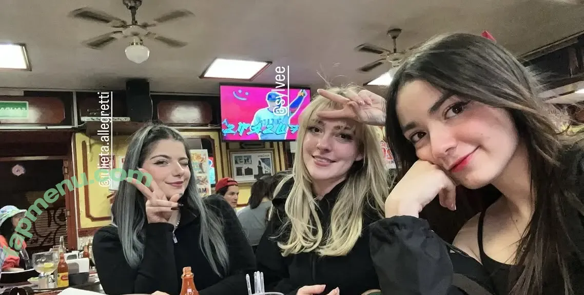 Sylvee nude photo #0056 (Sylveemhm / Sylveey)