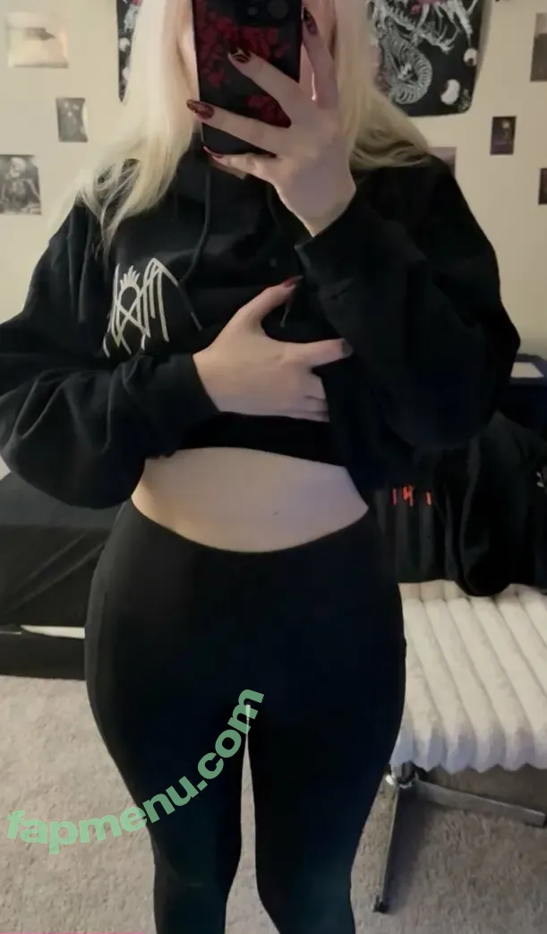 SylveeVT nude photo #0657 (Sylvee / ashhbearr_ / onlyfans)