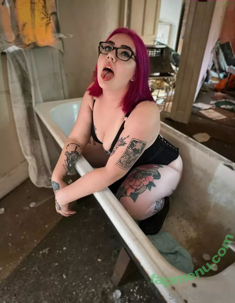 sylvermoon nude photo #0064 (sylver.moon)