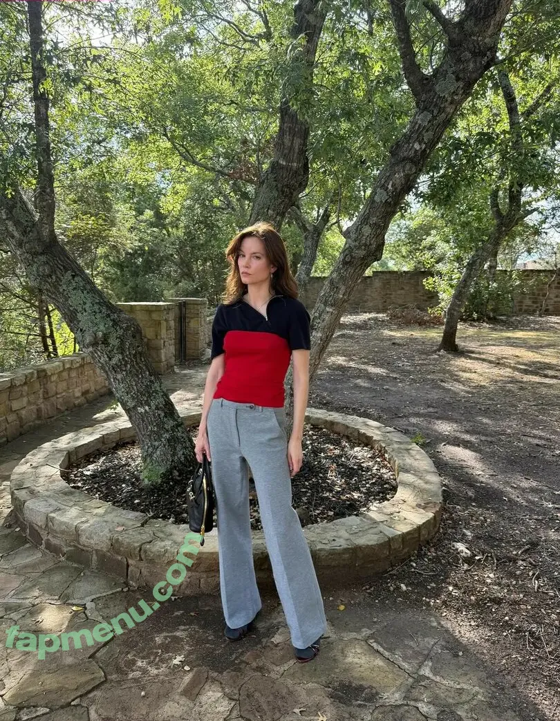 Sylvia Hoeks nude photo #0063 (sylviahoeks)