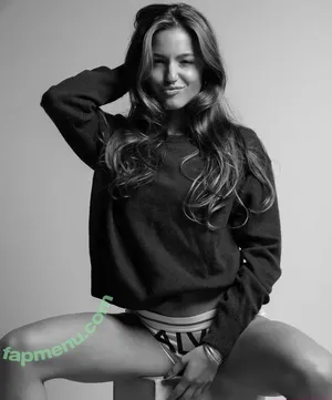 Sylvia Snyders / sylviasnyders nude photo #0005