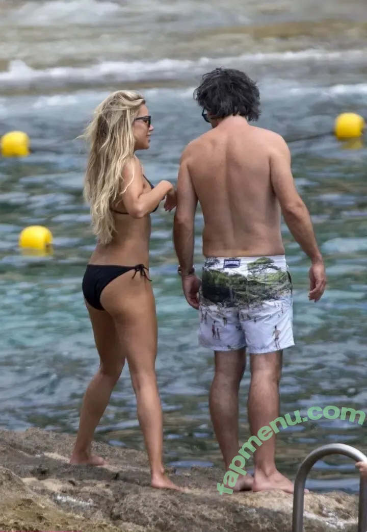 Sylvie Meis nude photo #2553 (MissSMeis / sylvie_meis / sylviemeis)