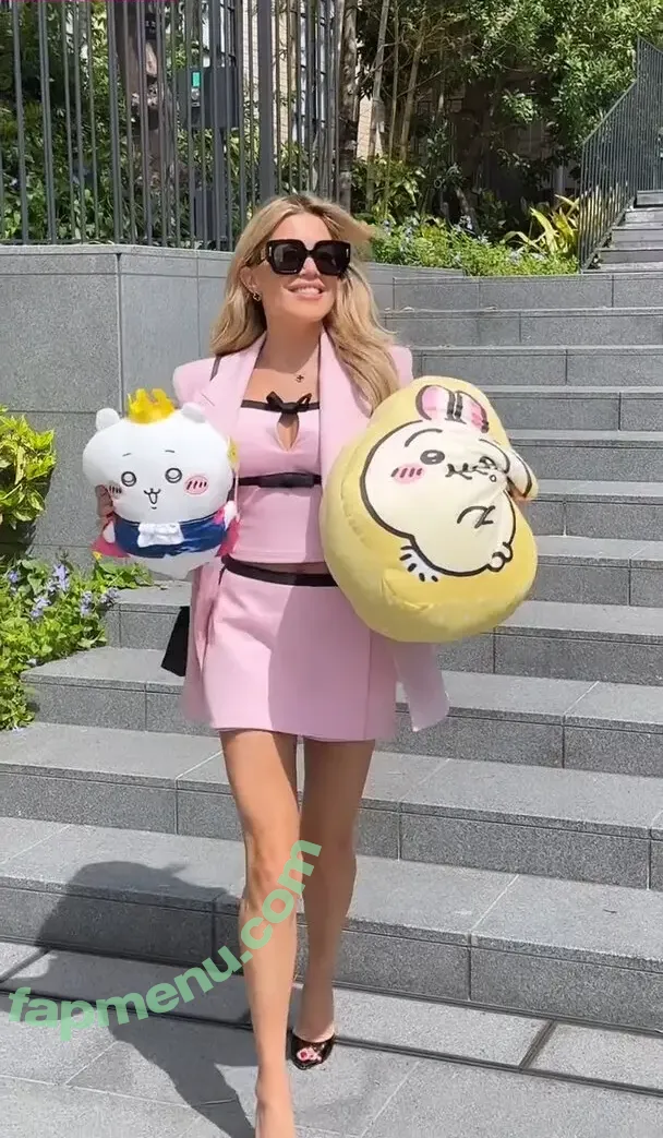 Sylvie Meis nude photo #2846 (MissSMeis / sylvie_meis / sylviemeis)