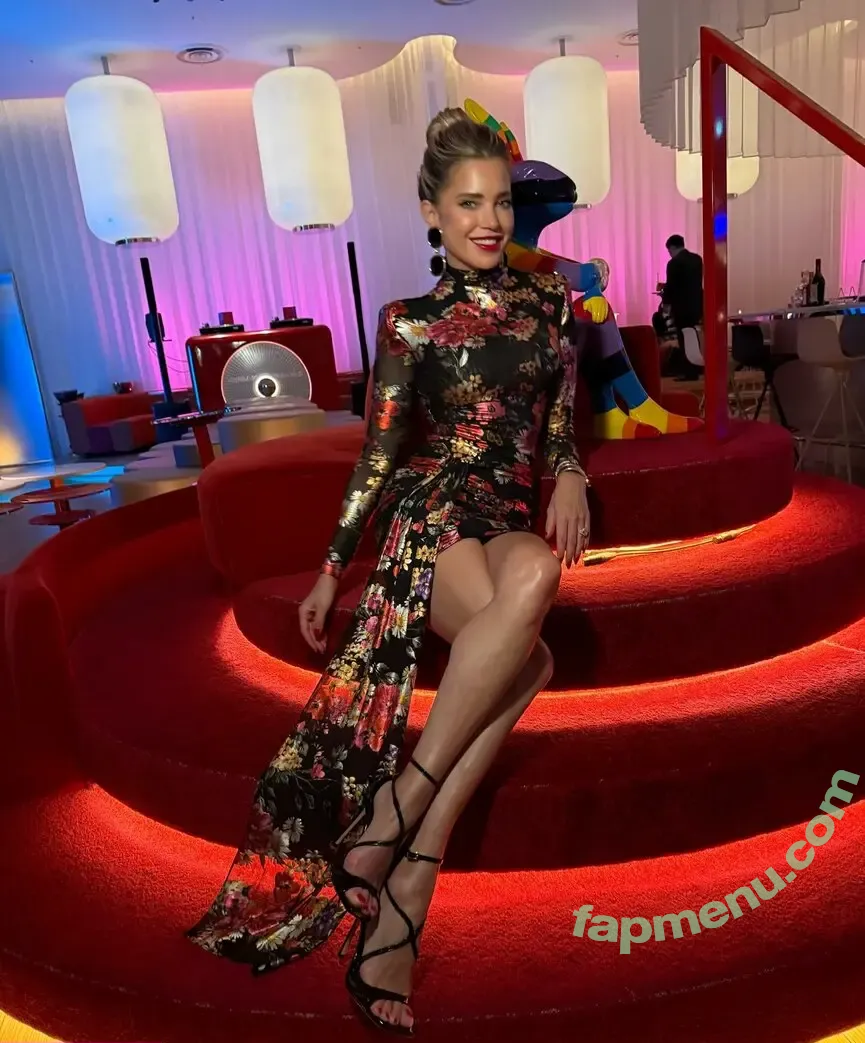 Sylvie Meis nude photo #2860 (MissSMeis / sylvie_meis / sylviemeis)