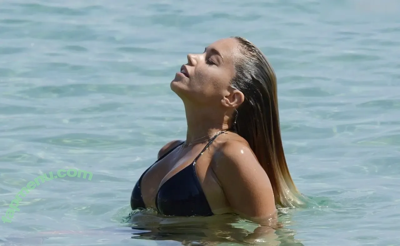 Sylvie Meis nude photo #3210 (MissSMeis / sylvie_meis / sylviemeis)