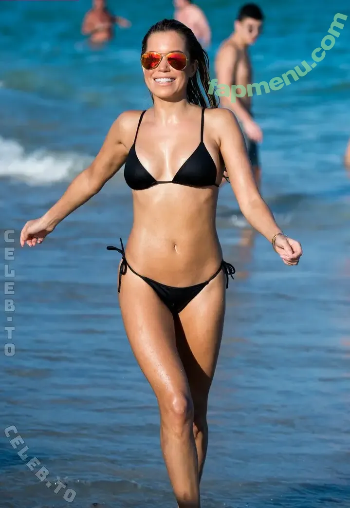 Sylvie Meis nude photo #3519 (MissSMeis / sylvie_meis / sylviemeis)