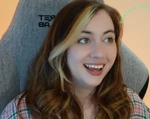 Symbalily nude photo #0034