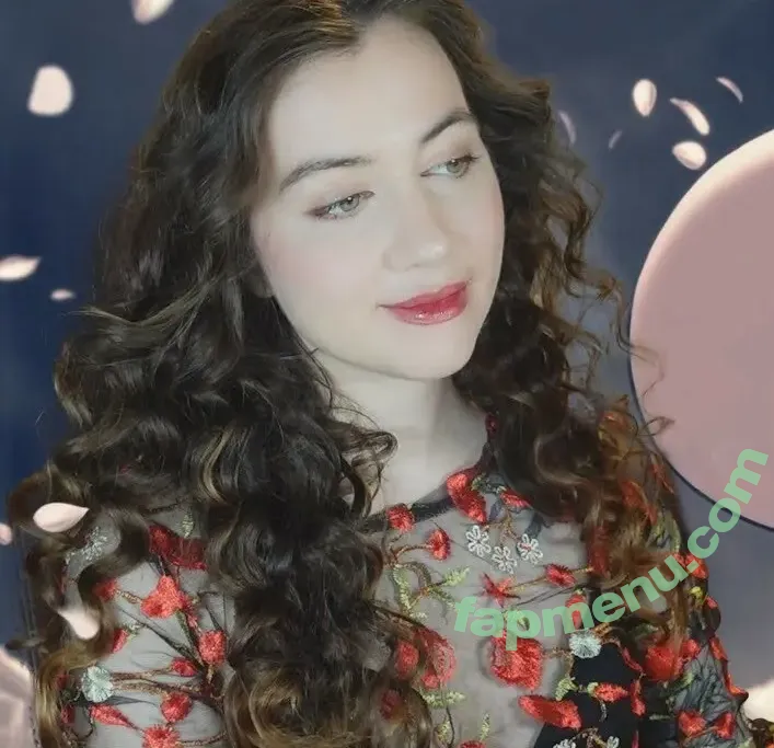 Symbalily nude photo #0041 (Symbalily)