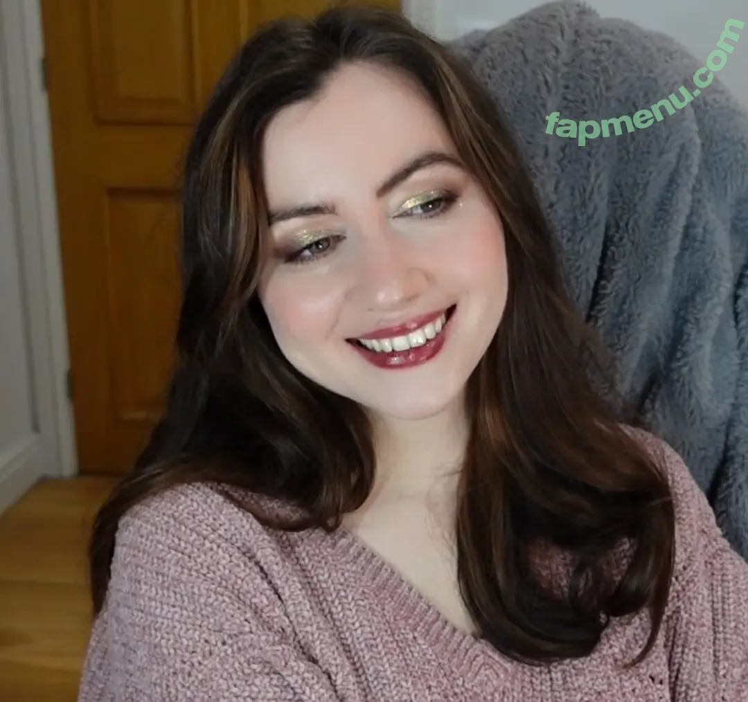 Symbalily nude photo #0042 (Symbalily)