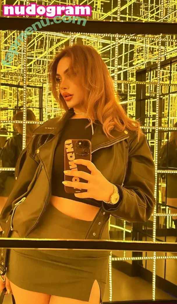 symkyck nude photo #0114 (erothick / symkyckkk)