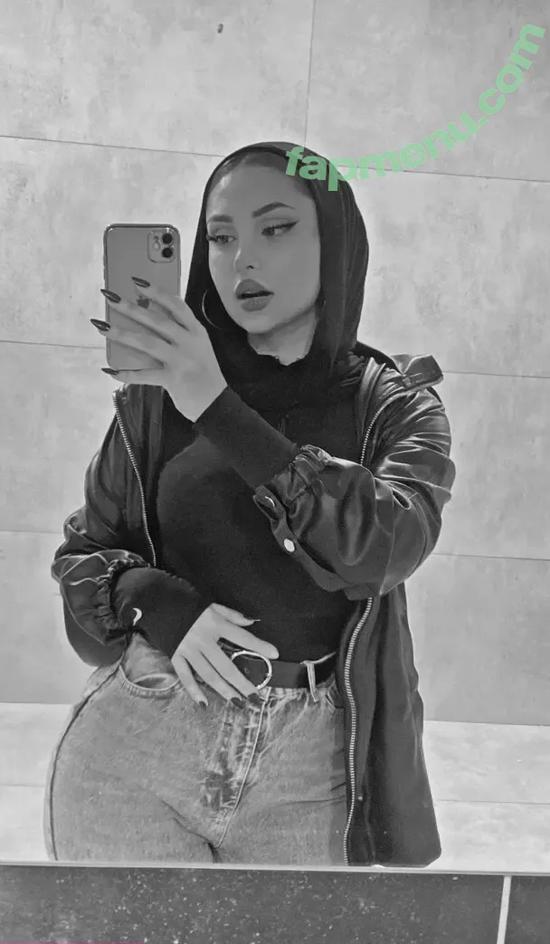 symkyck nude photo #0133 (erothick / symkyckkk)