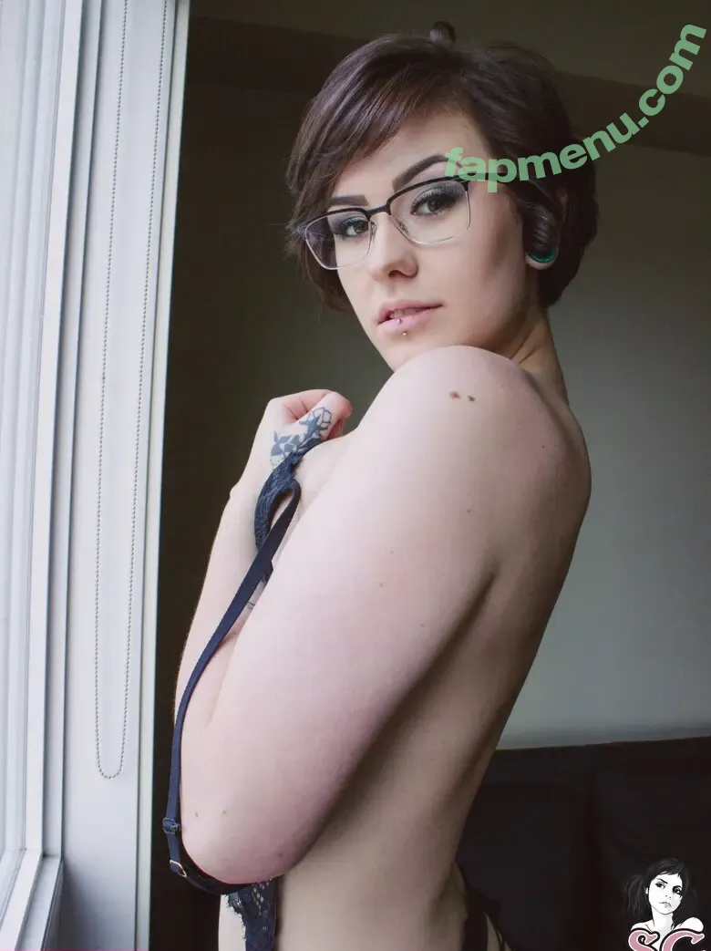 Symphony nude photo #0142 (Rugersantana / Verafaye / symphonyyyy)