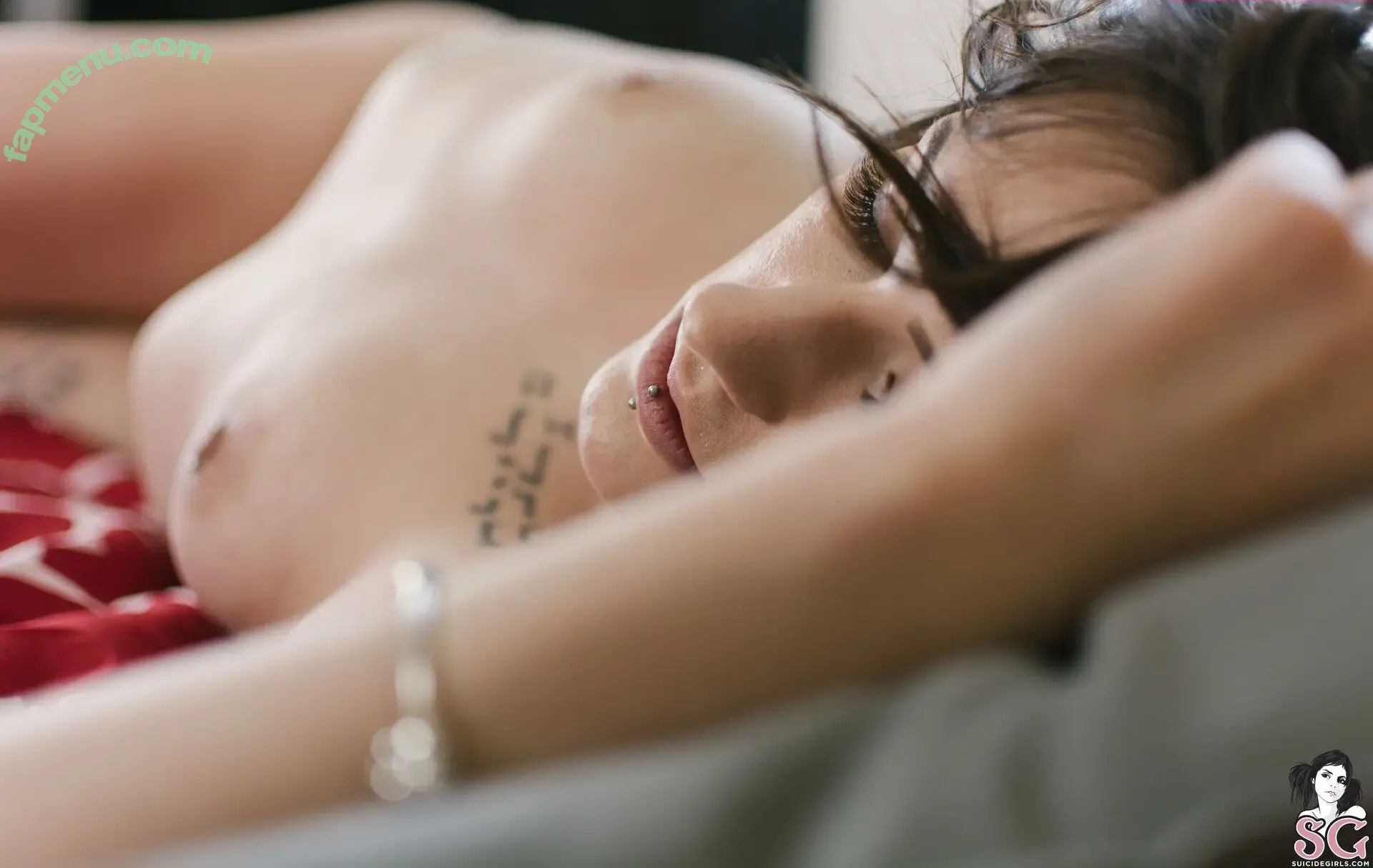 Symphony nude photo #0203 (Rugersantana / Verafaye / symphonyyyy)