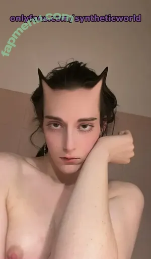  nude photo #0007