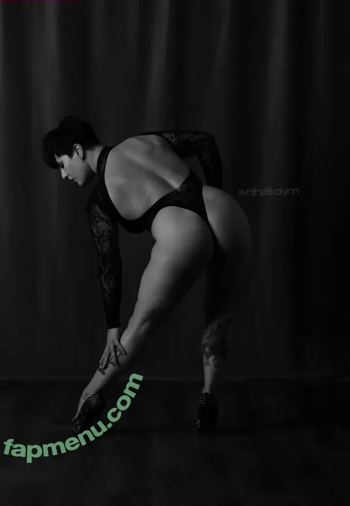 Synthetika Lynn nude photo #0286 (synthetika_lynn / synthetikalynn)