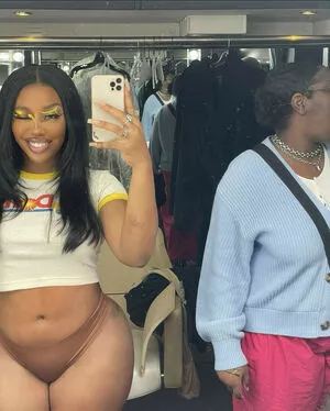 SZA / Solana Rowe / thejad3x nude photo #0091