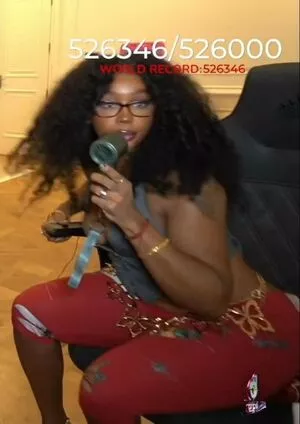 SZA / Solana Rowe / thejad3x nude photo #0330