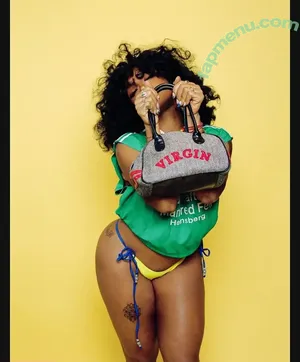 SZA / Solana Rowe / thejad3x nude photo #0374