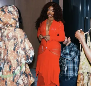 SZA / Solana Rowe / thejad3x nude photo #0431