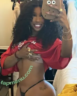 SZA / Solana Rowe / thejad3x nude photo #0456