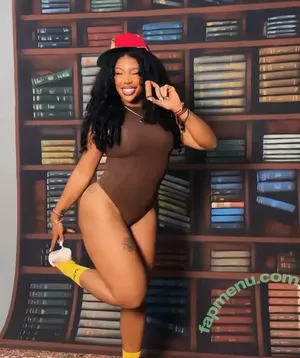 SZA / Solana Rowe / thejad3x nude photo #0492