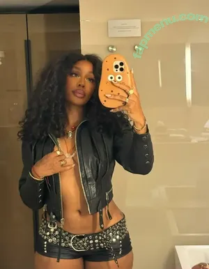 SZA / Solana Rowe / thejad3x nude photo #0508