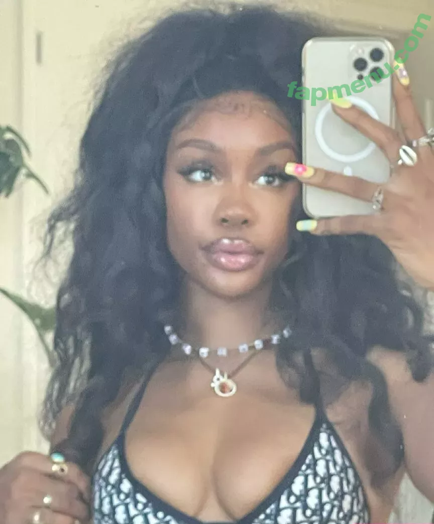 SZA nude photo #0024 (Solana Rowe / thejad3x)