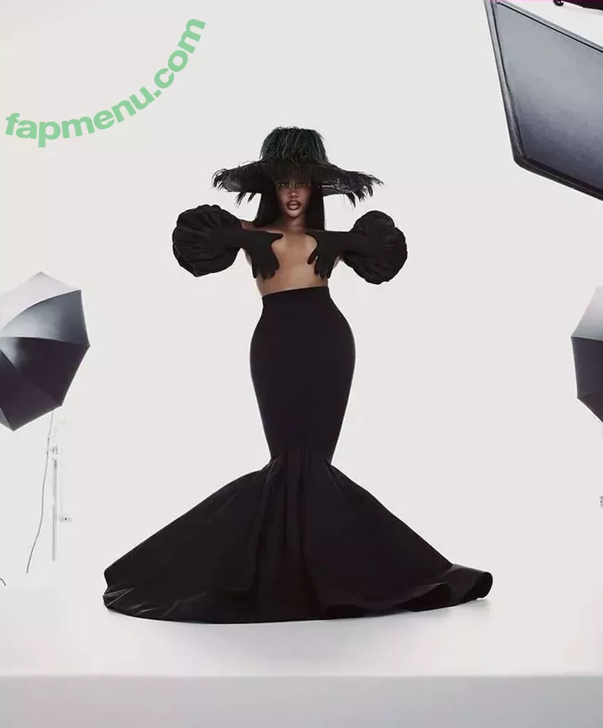 SZA nude photo #0065 (Solana Rowe / thejad3x)