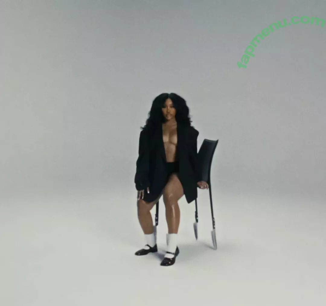 SZA nude photo #0077 (Solana Rowe / thejad3x)