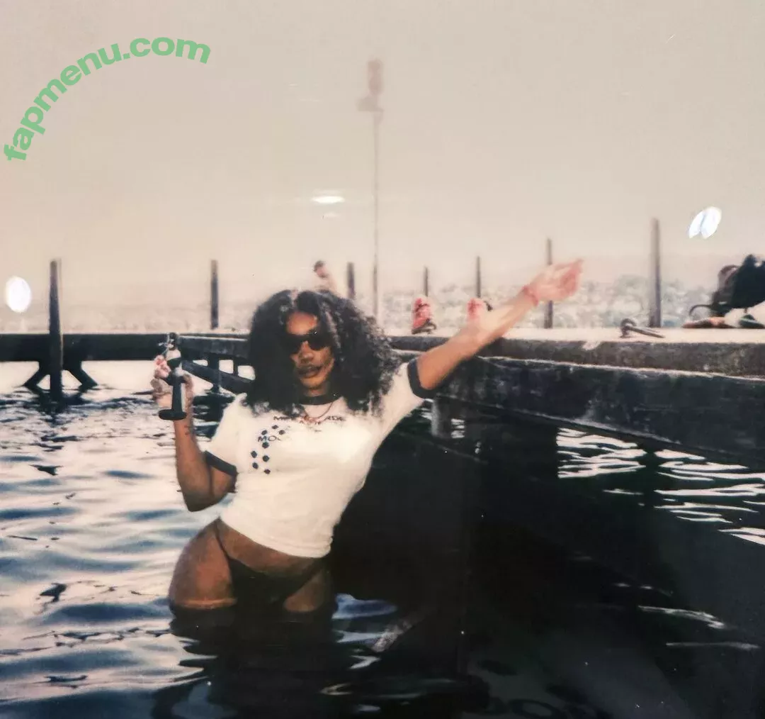 SZA nude photo #0137 (Solana Rowe / thejad3x)