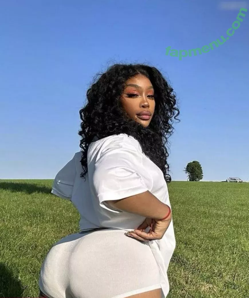 SZA nude photo #0242 (Solana Rowe / thejad3x)